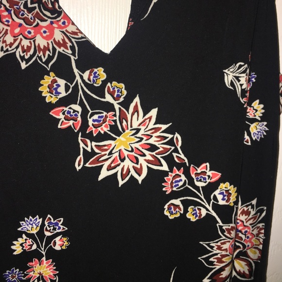 Like new sleeveless Old Navy Dress - Picture 2 of 3